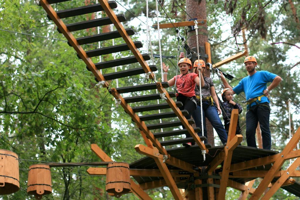 Sajutu Parka Hostelis Valmiera Εξωτερικό φωτογραφία
