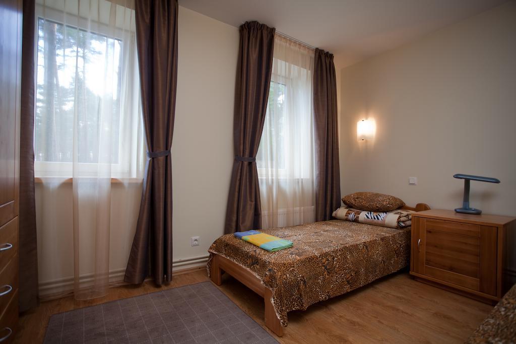 Sajutu Parka Hostelis Valmiera Εξωτερικό φωτογραφία